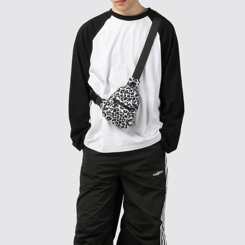Bag Pattern Sling|Plain – Black|Spots – Black & Yellow|Spots – White|Stripes – Black & White|One Size