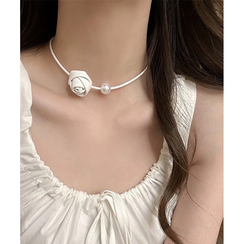 Elegant White Stainless Steel Pearl Rose Choker YA003