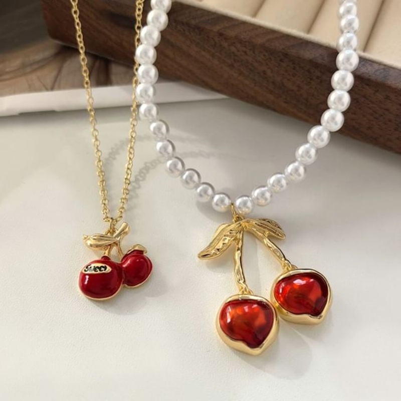 Pendant Necklace / Faux Resin Alloy Cherry Pearl