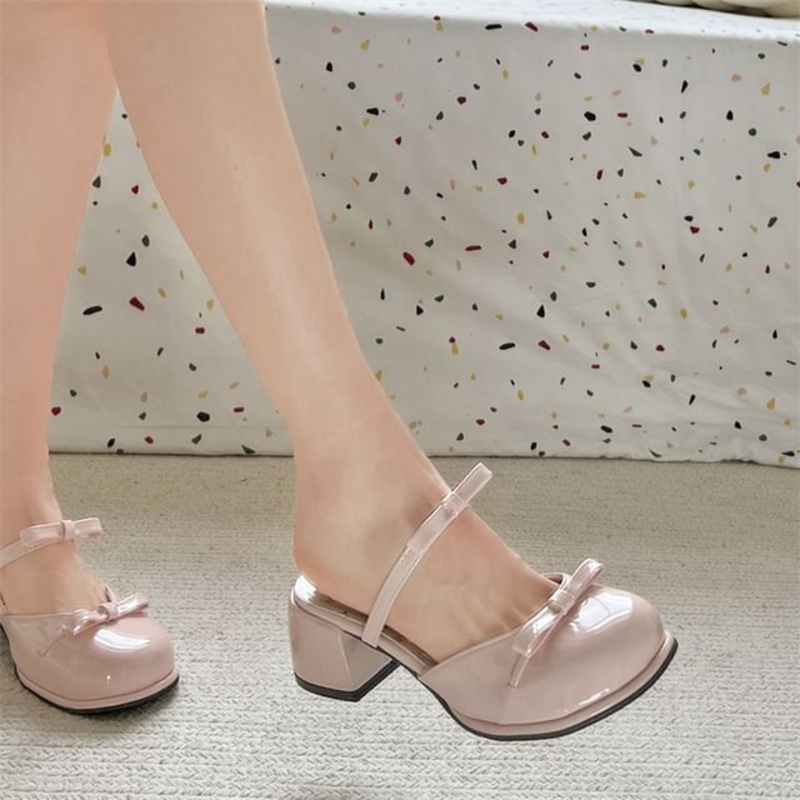 Bow Chunky Heel Leather Patent Sandals