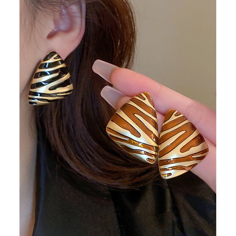 Alloy Earrings Triangl Black Fashion Copper Stud