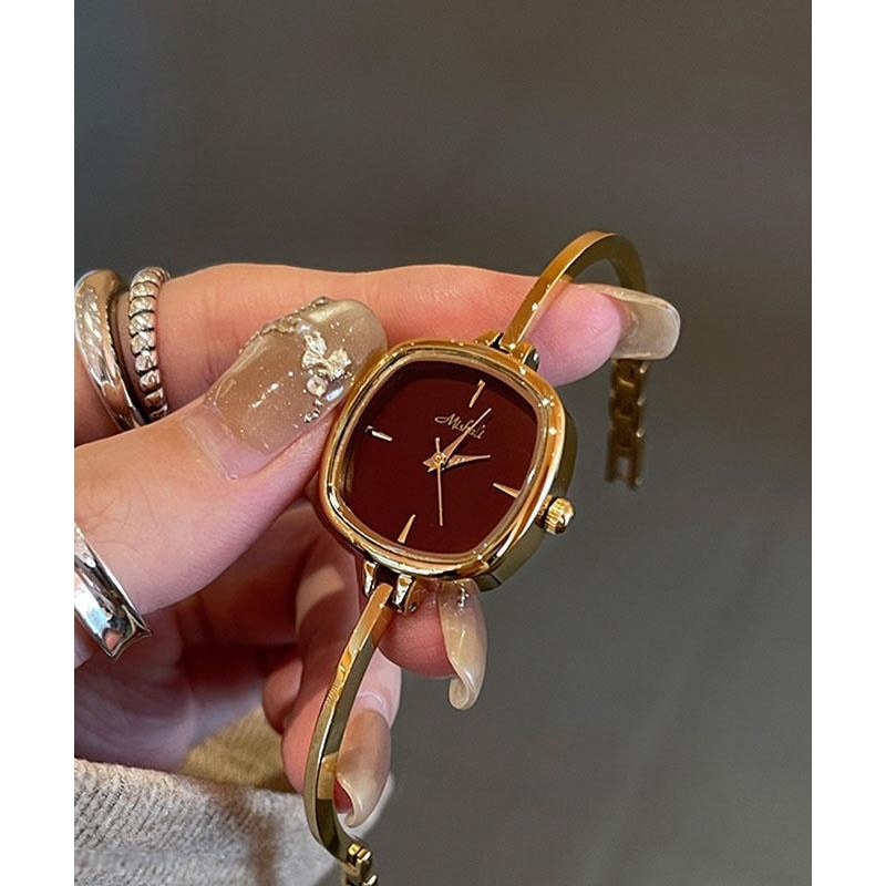 Red Style Watches Movement Quartz Alloy Chain