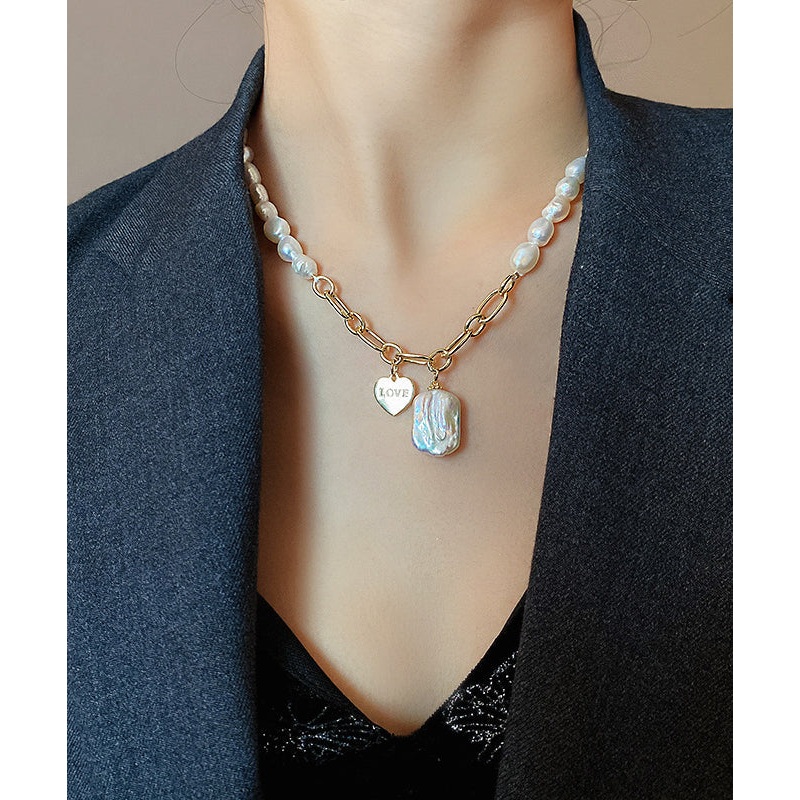 Unique Asymmetrical White Pendant Pearl Overgild Copper Necklace