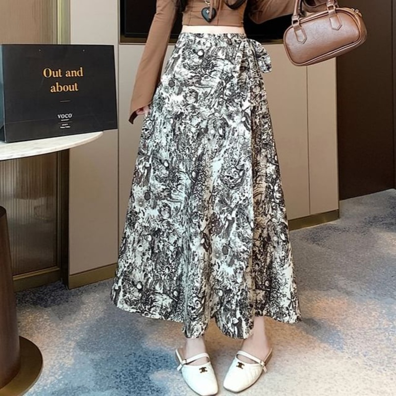 Skirt Waist Patterned High A-Line Maxi
