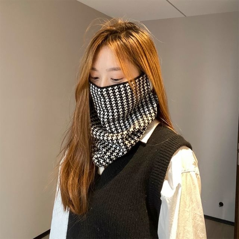Beanie Scarf Multi-Way / Patterned Knit
