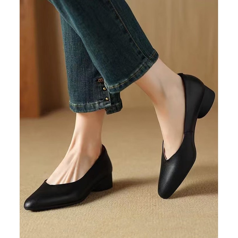 Black Pointed Toe Chunky Shoes Splicing Cowhide Leather