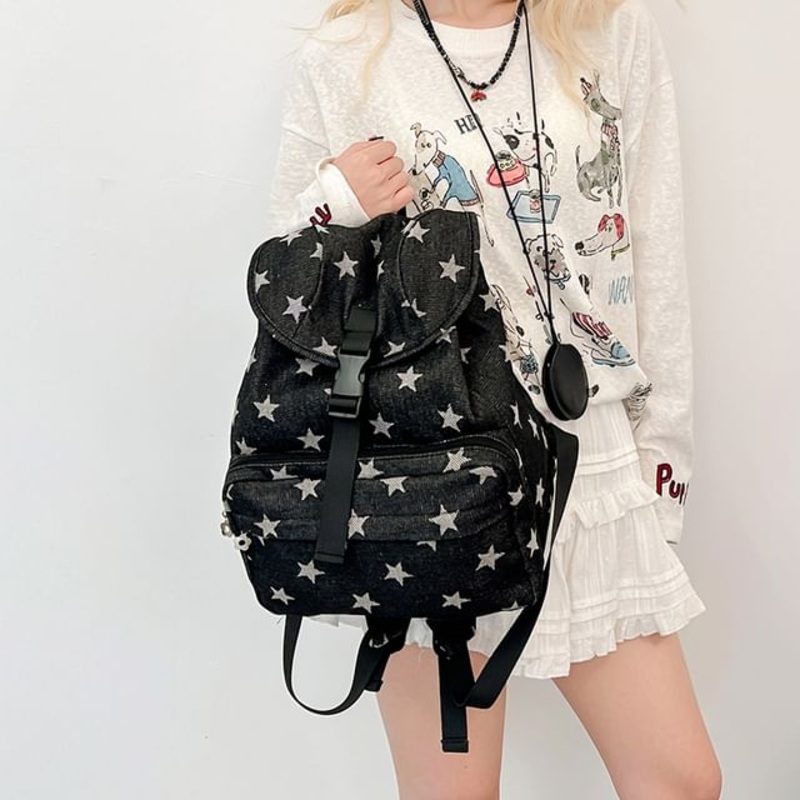 Star Print Flap Backpack|Black|White|One Size