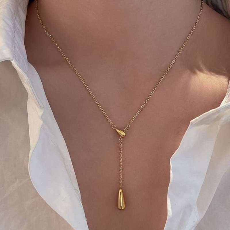 Necklace Pendant Teardrop