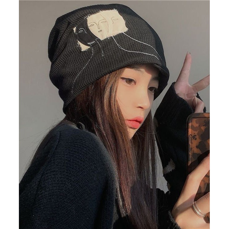 Black Bonnie Patch Cotton Hat Fashion Versatile