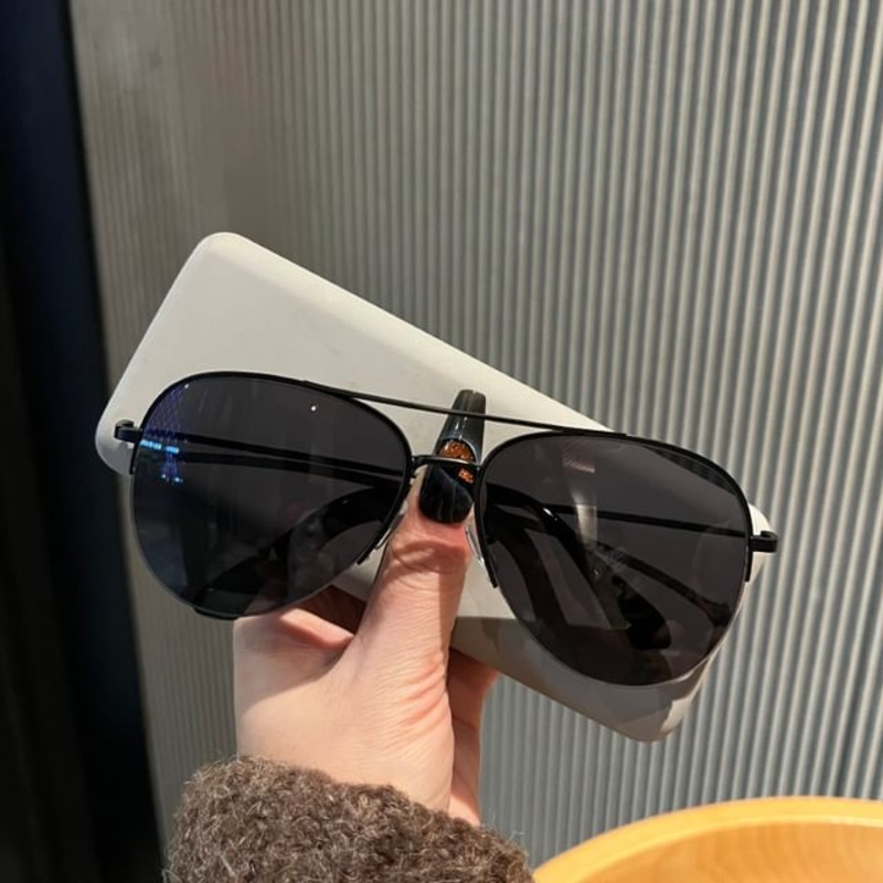 Frame Sunglasses Metal|Black & Black & Gray|Gold & Black & Gray|Gold & Brown|Gunmetal & Gray|One Size