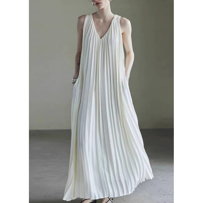 V White Dress Simple Neck Sleeveless Wrinkled Long Chiffon