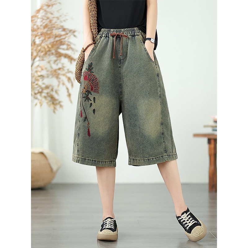 Women Denim Retro Pants Fifth Flower Straight Embroidery