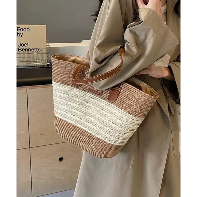 Woven Shoulder Straw Bag Capacity Large Khaki Durable Stylish