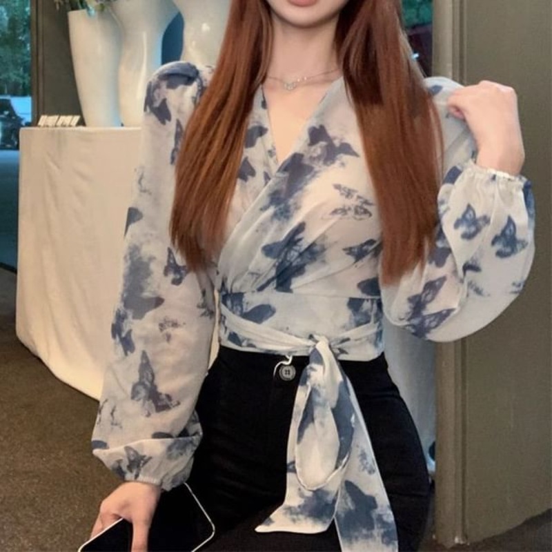 Tie Long-Sleeve Crop Top Dye V-Neck