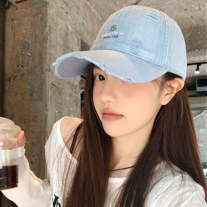 Lettering Embroidered Baseball Distressed Cap