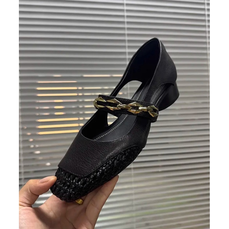 Black Square Out Breathable Hollow Woven French Toe Chunky