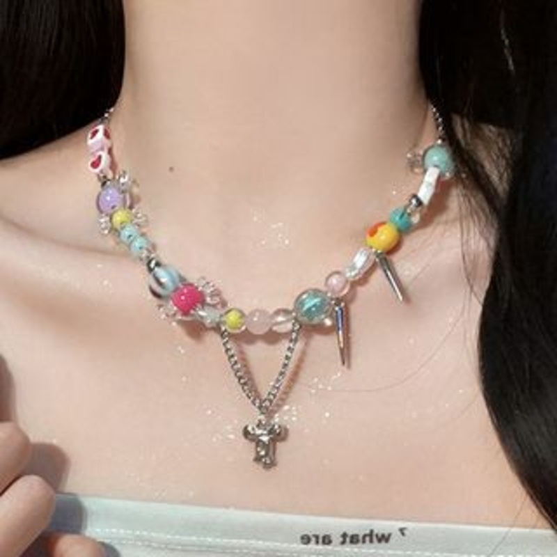 Bow Necklace Beaded