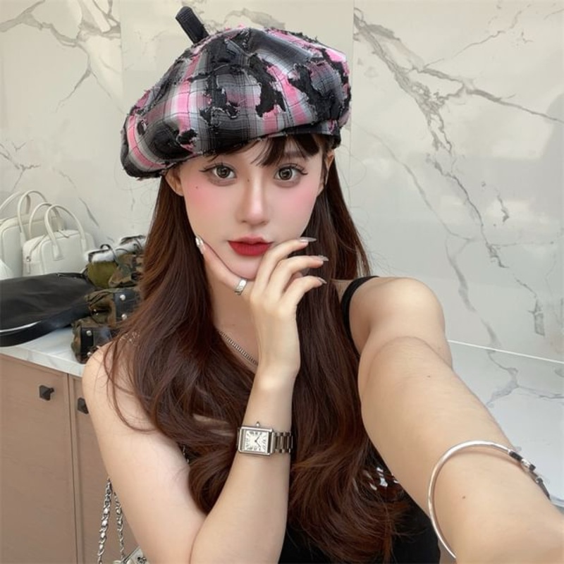 Beret Plaid Distressed|N867 – Black & White|N867 – Khaki|N867 – Rose Pink|One Size
