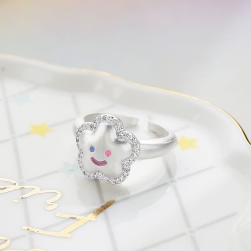 Flower Open Ring Face Smiley