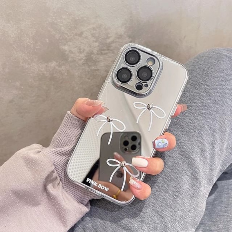 Phone Mirrored Case Bow|Pink Bow – Mirror|White Bow – Mirror|With Faux Pearl – Pink Bow – Mirror|With Faux Pearl – White Bow – Mirror|iPhone 12|iPhone 12 Pro|iPhone 12 Pro Max|iPhone 13|iPhone 13 Pro|iPhone 13 Pro Max|iPhone 14|iPhone 14 Pro|iPhone 14 Pro