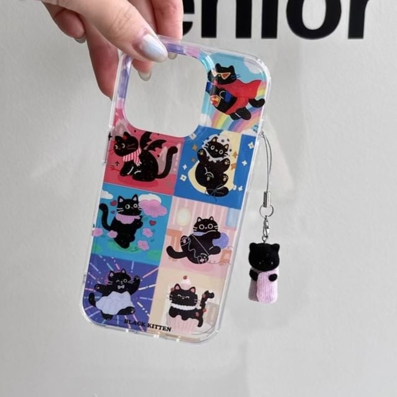 / Set Case Phone Charm Cat|With Charm – Black|Without Charm – Black|iPhone 13 / 14|iPhone 14 Pro|iPhone 14 Pro Max|iPhone 15|iPhone 15 Pro|iPhone 15 Pro Max|iPhone 16|iPhone 16 Pro|iPhone 16 Pro Max
