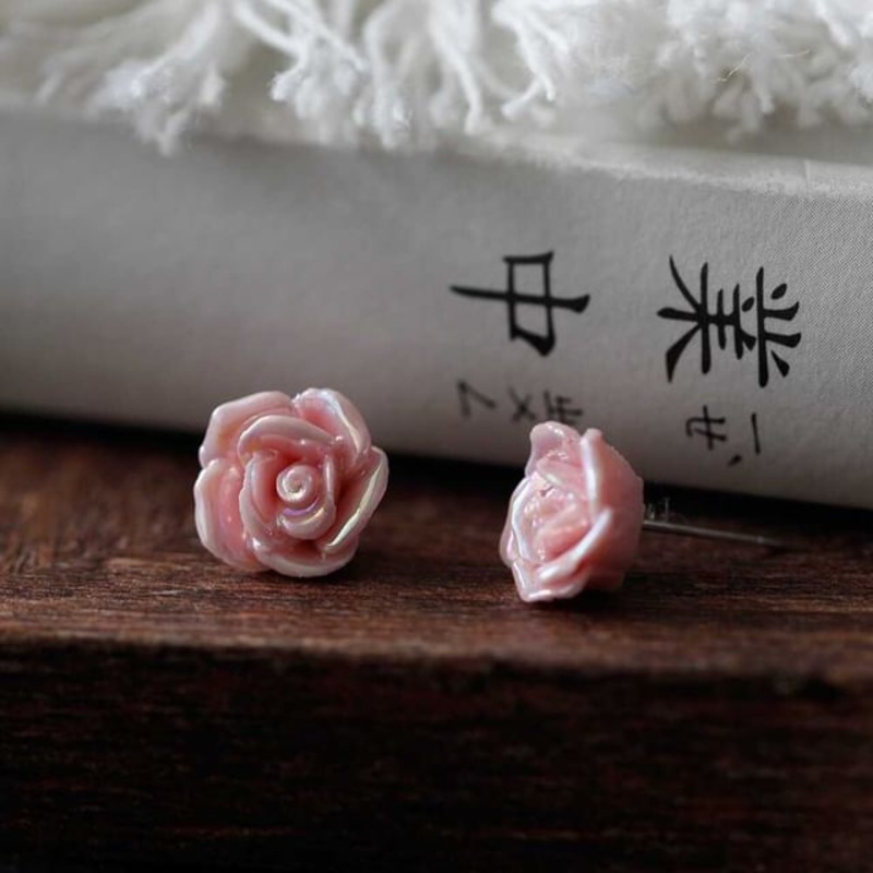 Stud Earring Floral