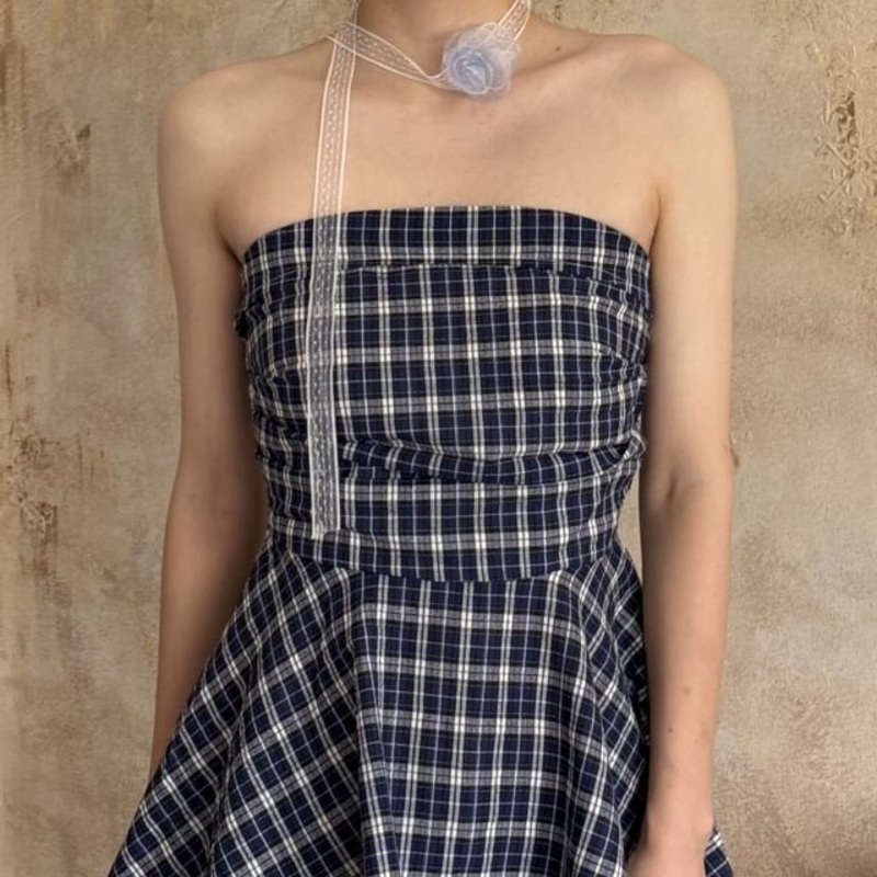 Top Strapless Flowy Plaid