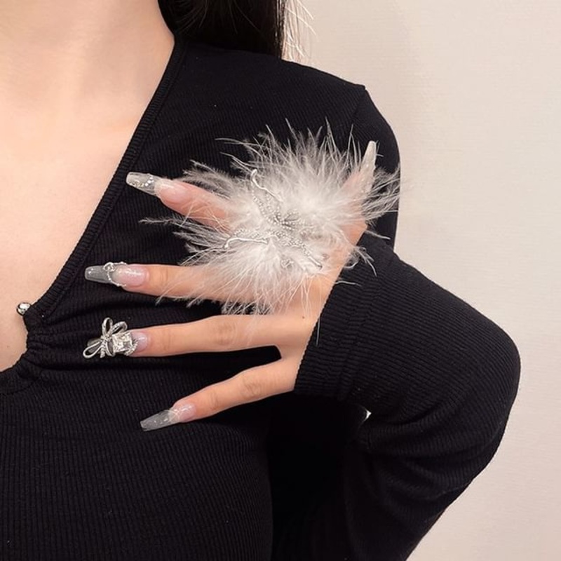 Open Alloy Feather Ring