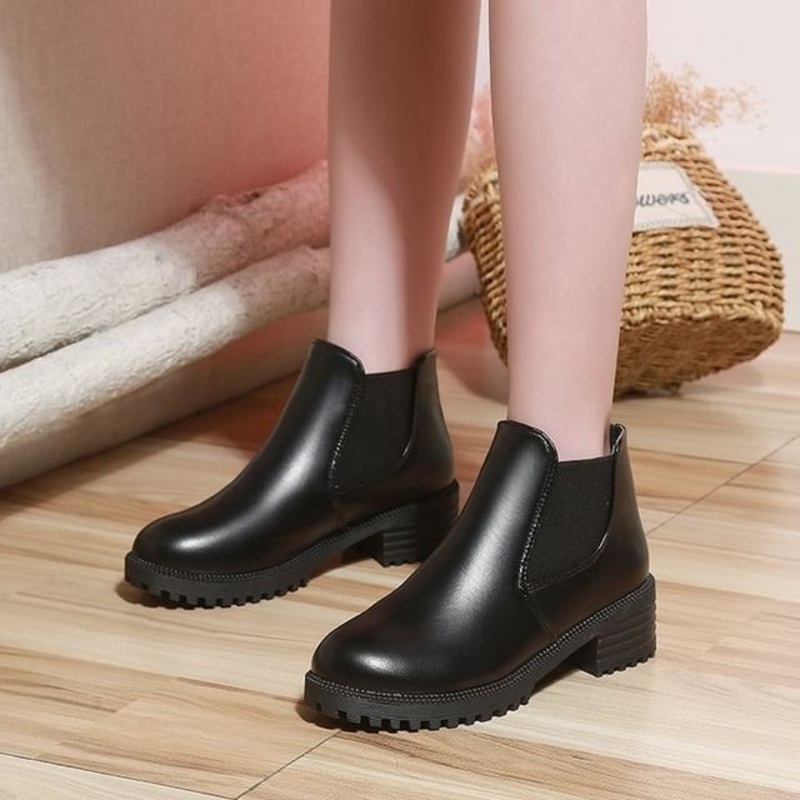 Boots Faux Short Chelsea Leather