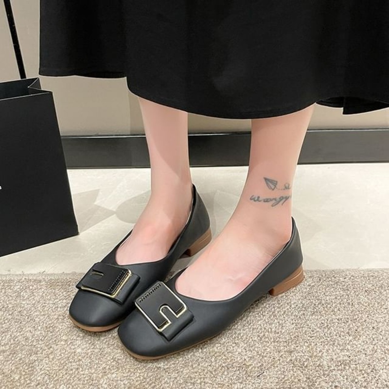 Buckled Chunky Heel Pumps|Black|Khaki|Off-White|35|36|37|38|39|40