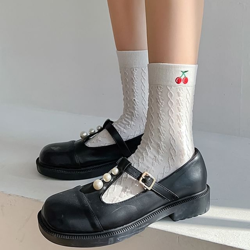 Cherry Embroidered Socks|Beige|Black|White|One Size
