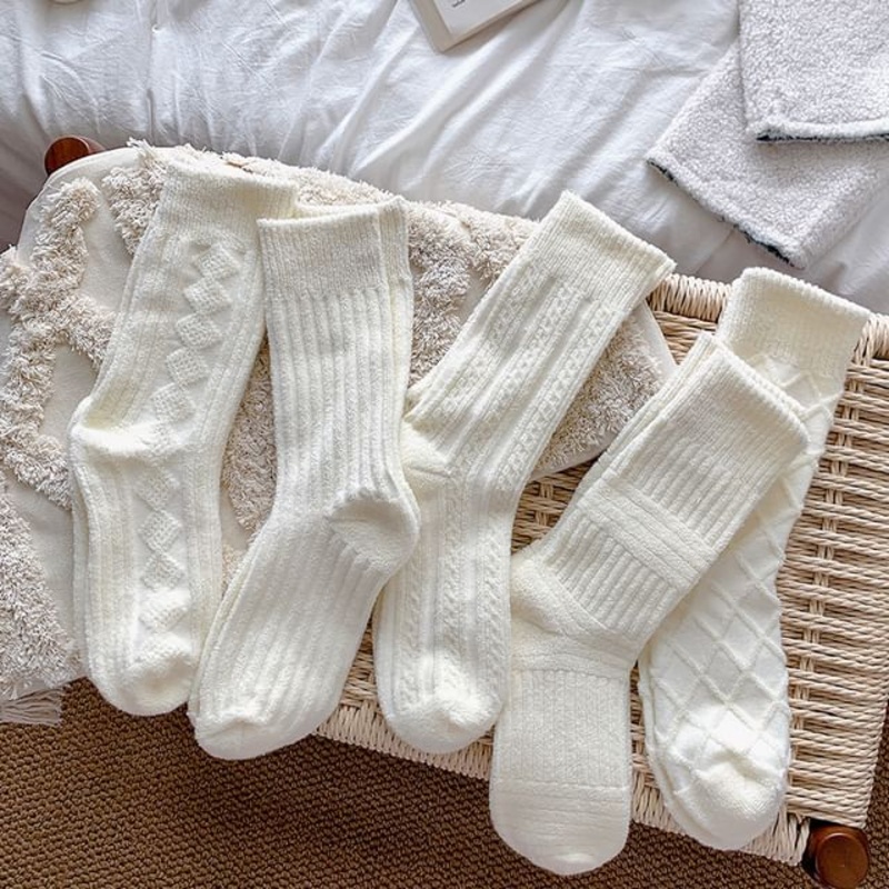 Plain Knit Socks|01 – Off-White|02 –  Off-White|03 –  Off-White|04 –  Off-White|05 –  Off-White|35-40cm