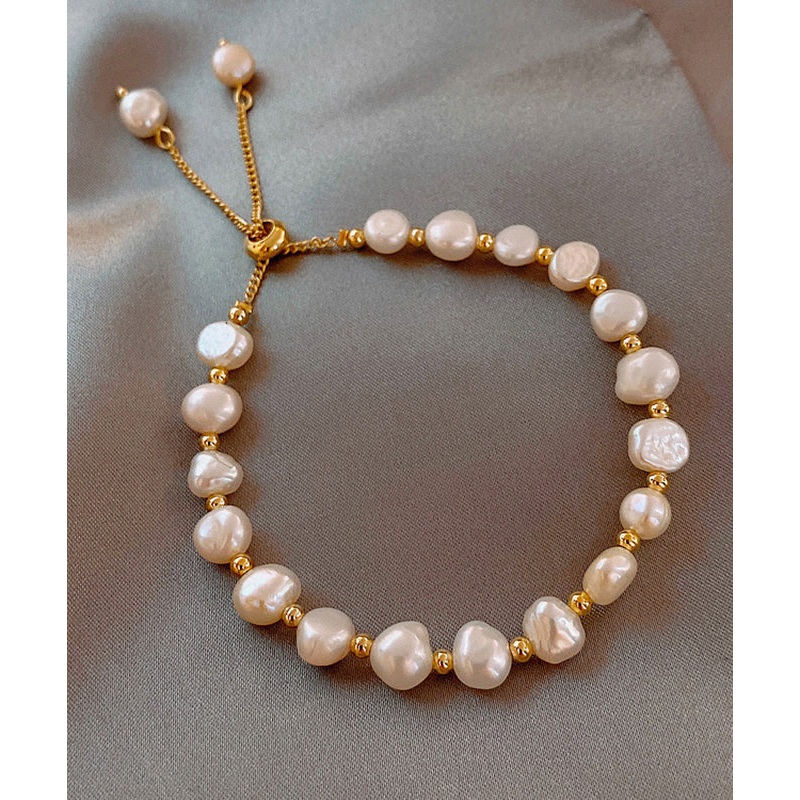 Chic White Alloy Pearl Tassel Charm Bracelet ET013