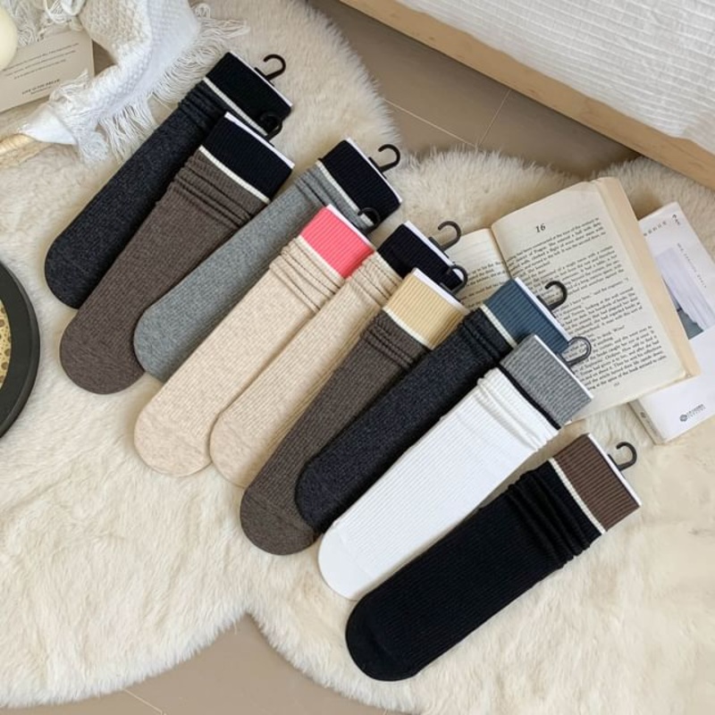 Color Block Short Socks|Beige Cuff – Dark Brown|Black Cuff – Beige|Black Cuff – Dark Brown|Black Cuff – Dark Gray|Black Cuff – Light Gray|Dark Blue Cuff – Black Gray|Dark Brown Cuff – Black|Gray Cuff – White|Pink Cuff – Beige|One Size